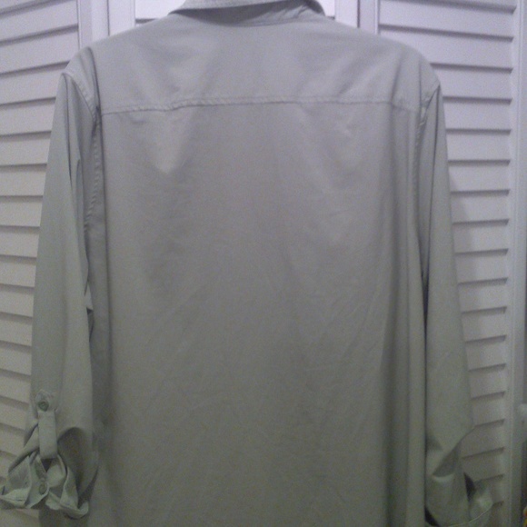 Eddie Bauer Women's Classic Fit Shirt Pale Sage 1/4 Sleeves/Buttons Size XXL NWT - Picture 3 of 5